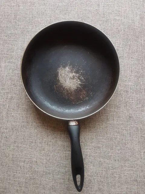 How to Restore a Sticking Nonstick Pan | kitchen Hands Down