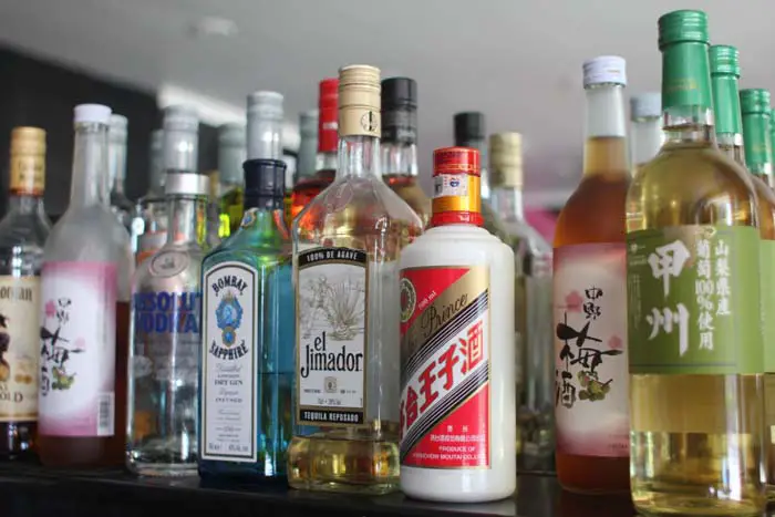 How to Store Alcoholic Beverages in your Kitchen