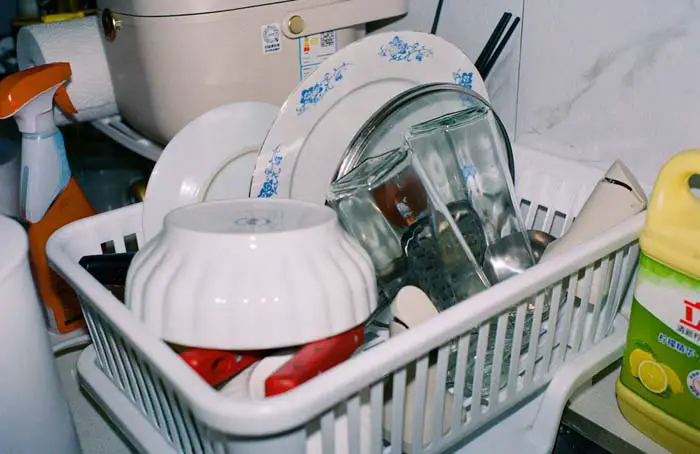 How to Clean a Dishwasher and General Information on Dishwashers